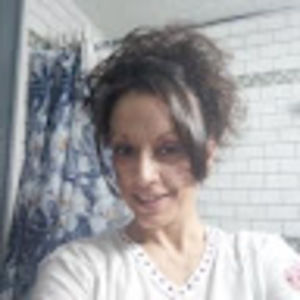 Meet your Posher, Sarah anne